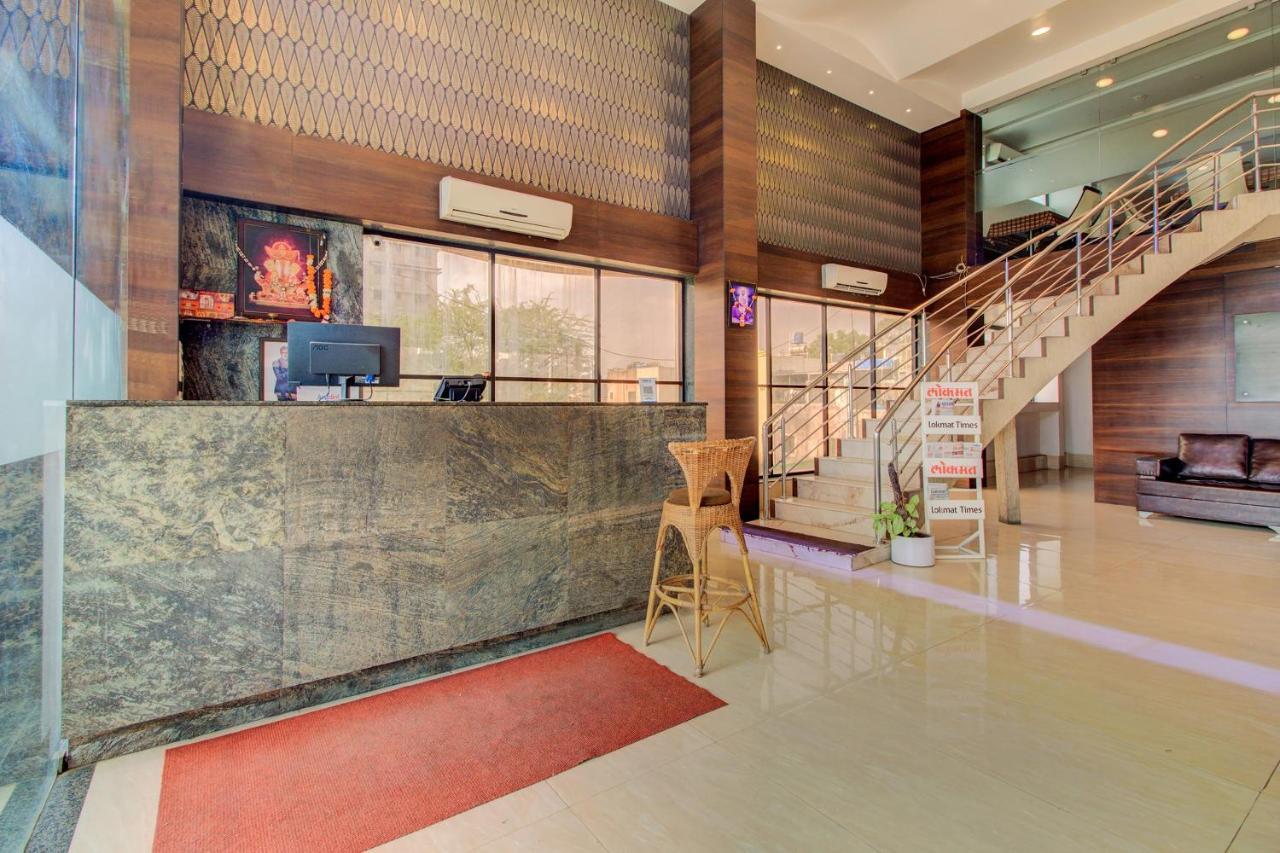 Capital O 3484 Hotel Sai Vijay Nashik Exterior photo